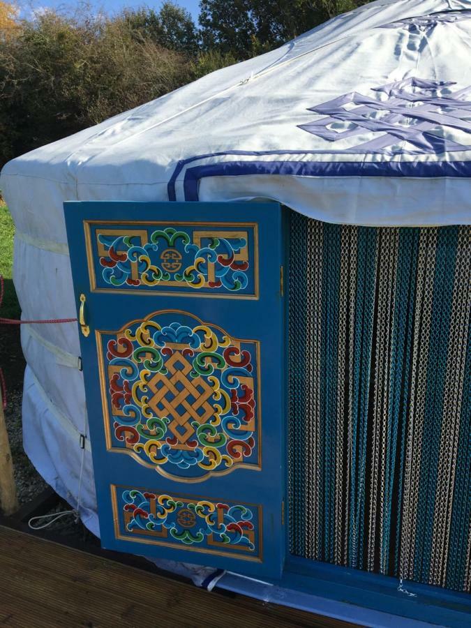Hotel French Fields Luxury Glamping Original Mongolian Yurt Le-Vieux-Cerier Exteriér fotografie